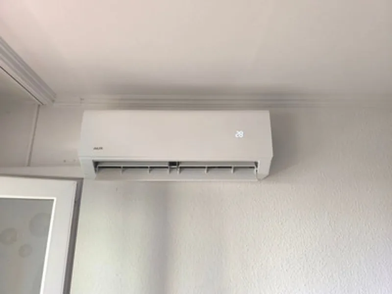 AUX beltéri egység telepítése