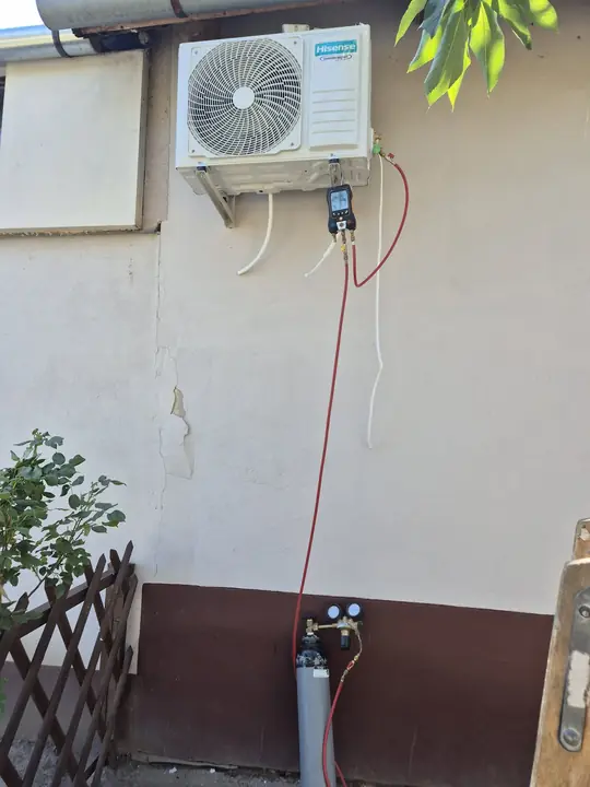 Hisense kültéri egység telepítése