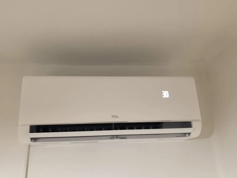 TCL beltéri egység telepítése